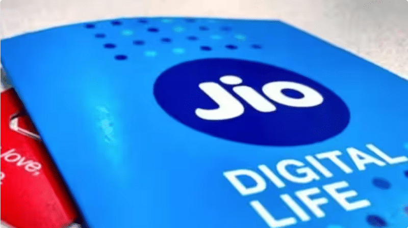 Jio launches Happy New Year 2024 prepaid plans